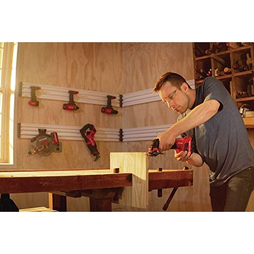 CRAFTSMAN V20 Cordless Multi-Tool, Oscillating Tool Kit, 16 Piece Kit with Blades, Sand Paper, Battery and Charger Included (CMCE500D1) - Image 3